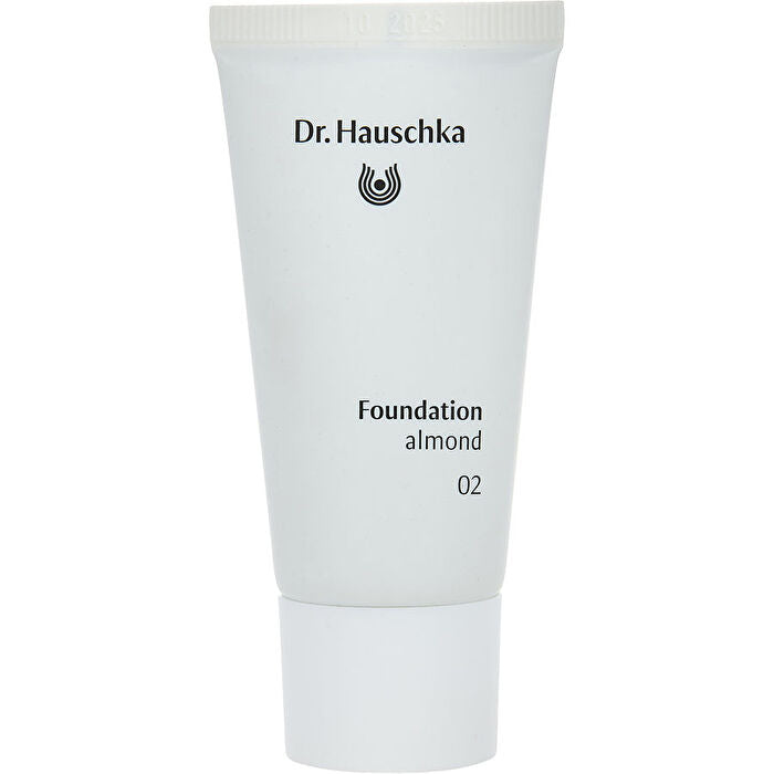 Dr. Hauschka Foundation - #02 (almond) -- 30ml/1oz