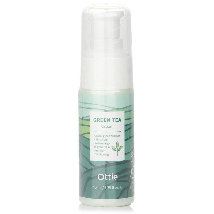 Ottie Green Tea Cleansing Foam (Exp. Date 12 Apr 2026) 150ml/5.07oz