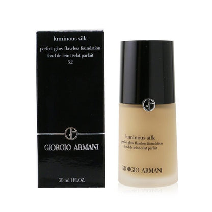 Giorgio Armani Luminous Silk Foundation - # 5.2 (Medium, Neutral)(Random Packing) 30ml/1oz